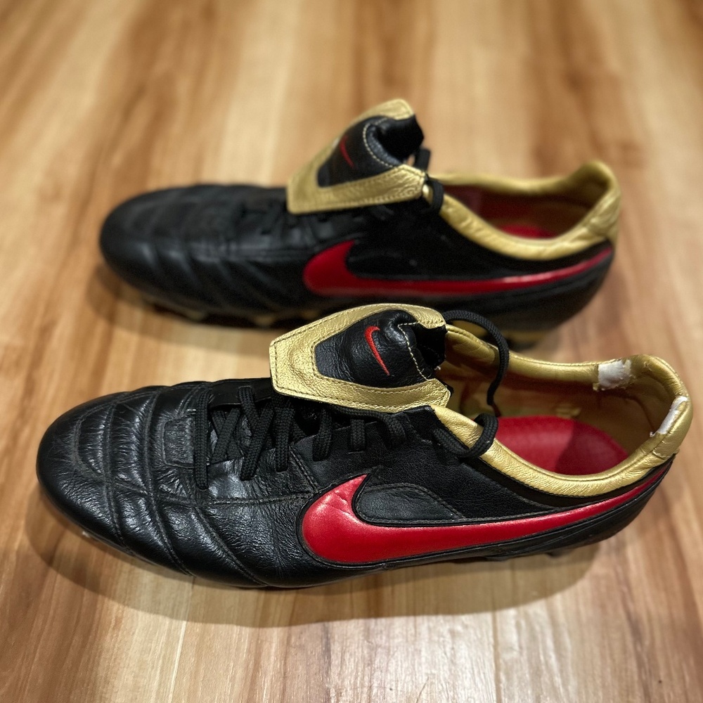 Nike Men’s Tiempo Soccer Cleats- Size 11